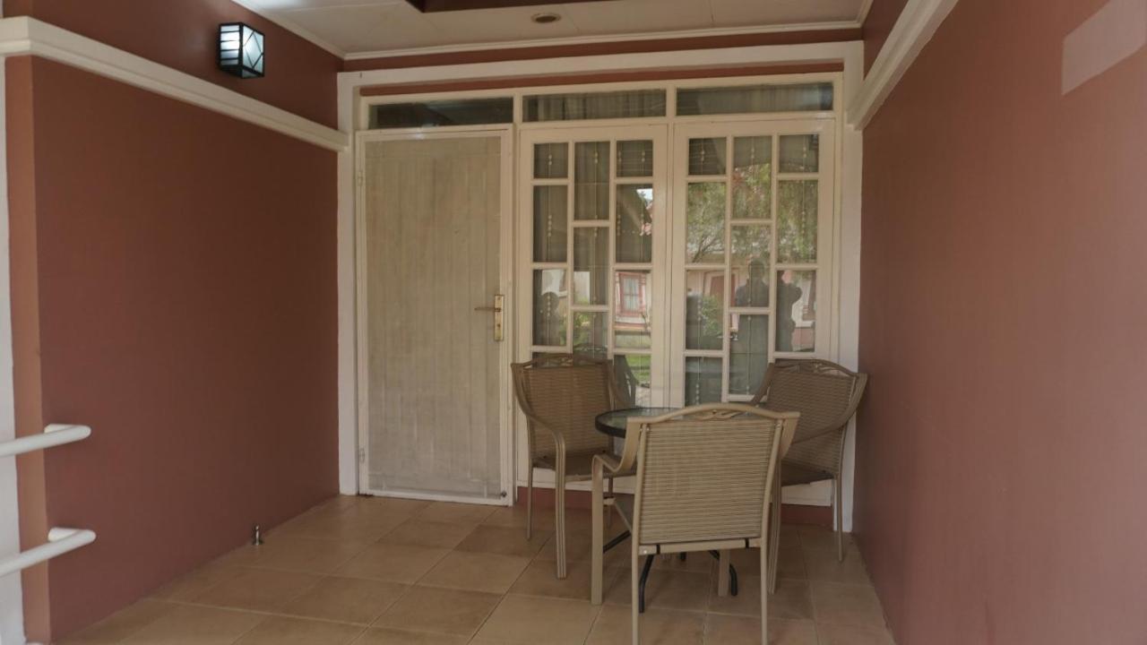 Diyar Villas Puncak M4/12 Exterior foto